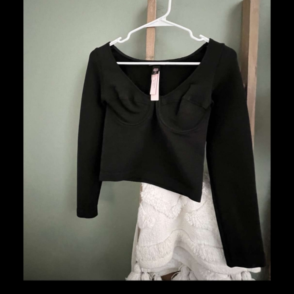 Victoria's Secret top sz Medium